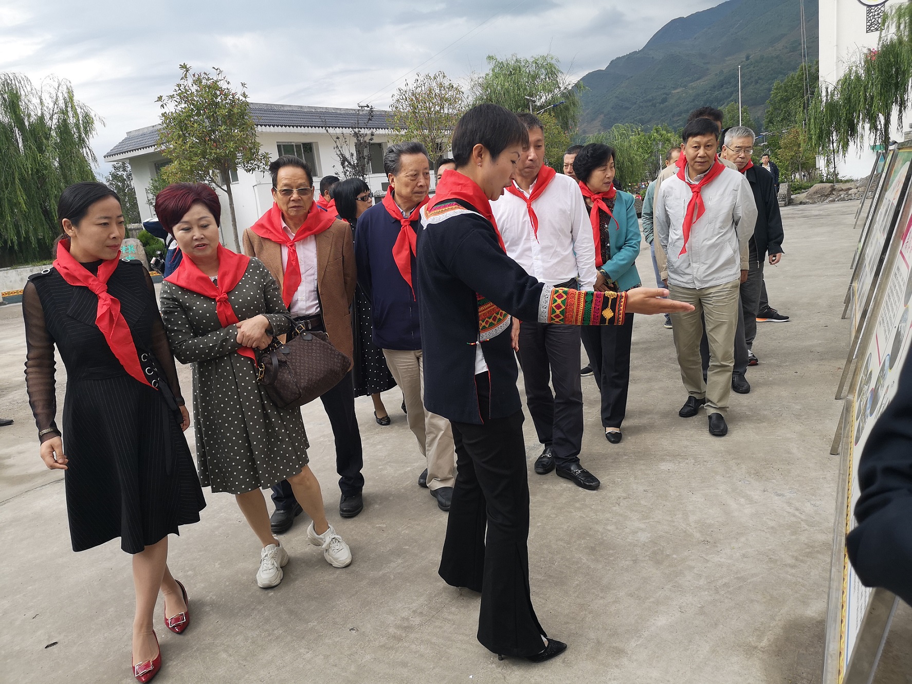 /uploads/image/1559381446913357/a97a34e35fb72583290cbb2846a355ac.jpg 4.jpg